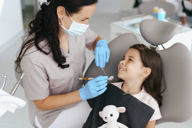 Best Tooth Extraction  in Redwood, TX